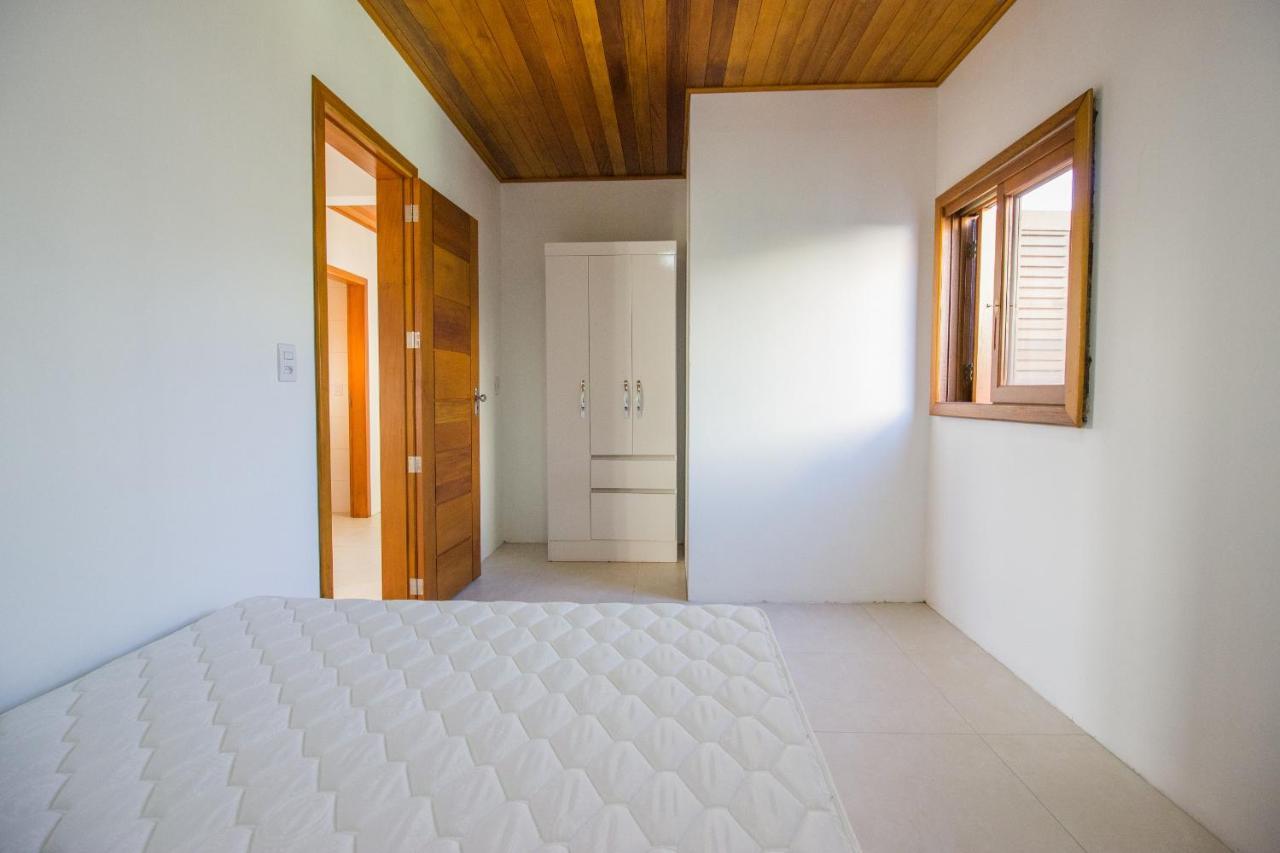 Residencial Sol De Verao Villa Торес Екстериор снимка